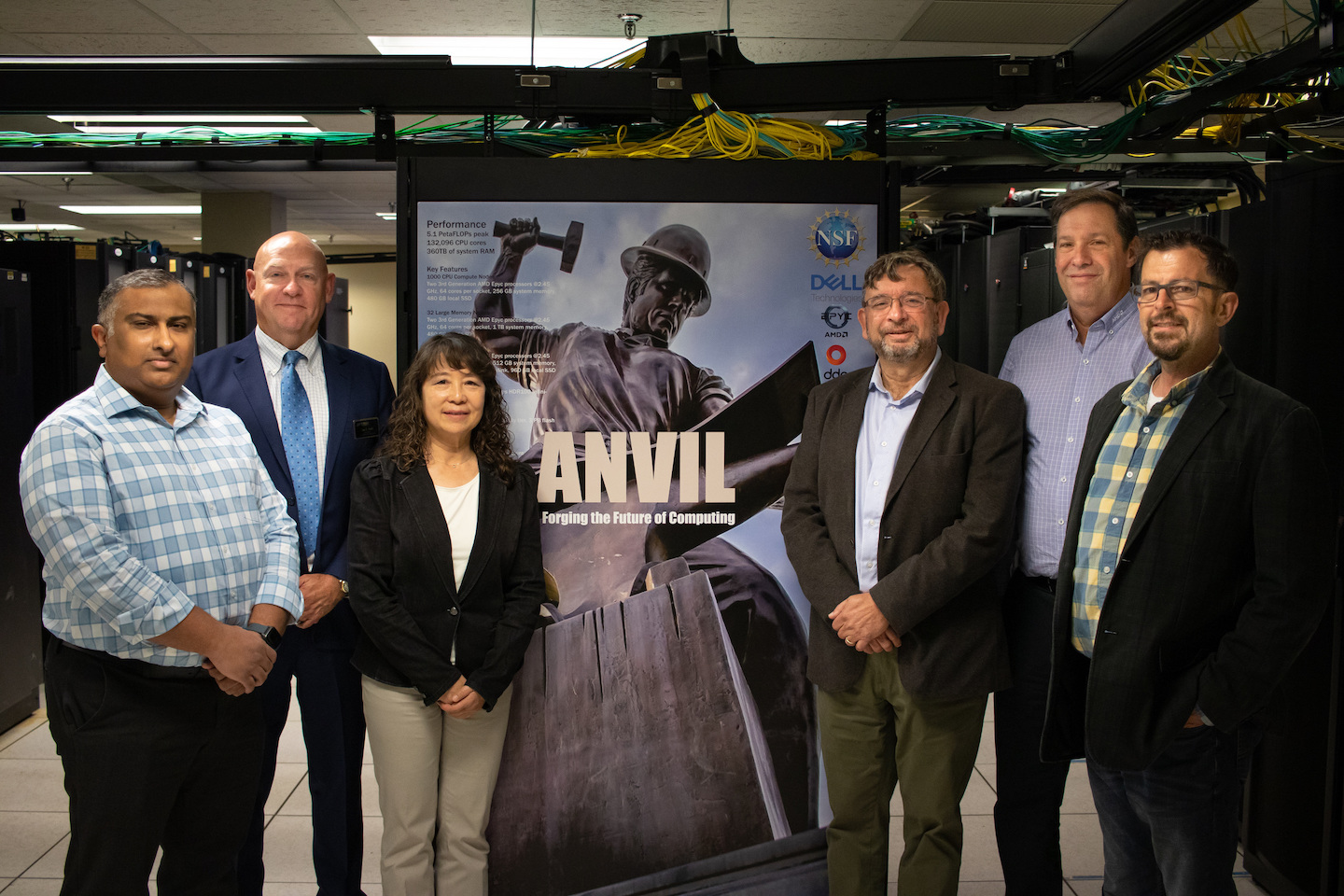 Bolsens and RCAC leadership in front of Anvil machine